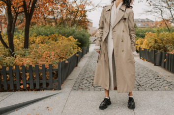 Read more about the article Mäntel für Frauen: Finde den perfekten Mantel für deinen Stil